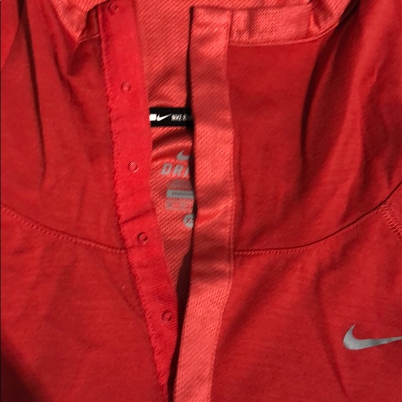 Nike Dri-Fit running pullover - Picture 2 of 2